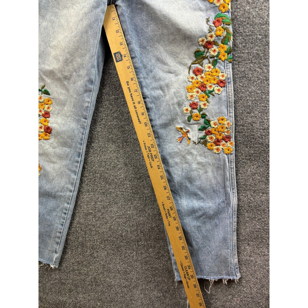 Free People Jeans Womens 27 Blue Floral Bird Embroidered Straight Leg Raw Hem - Picture 6 of 10